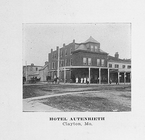 Page 140 Photo 11